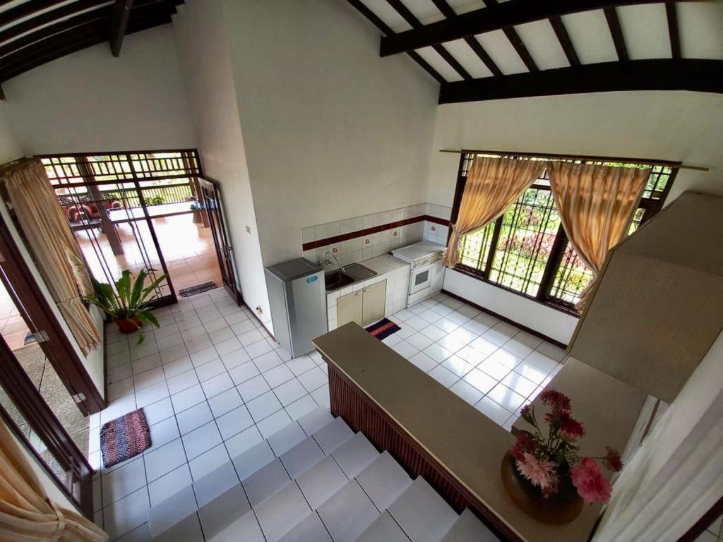 Grha Kasih Hotel Bogor Bagian luar foto