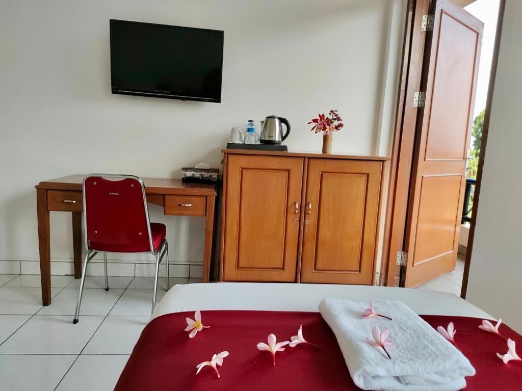 Grha Kasih Hotel Bogor Bagian luar foto