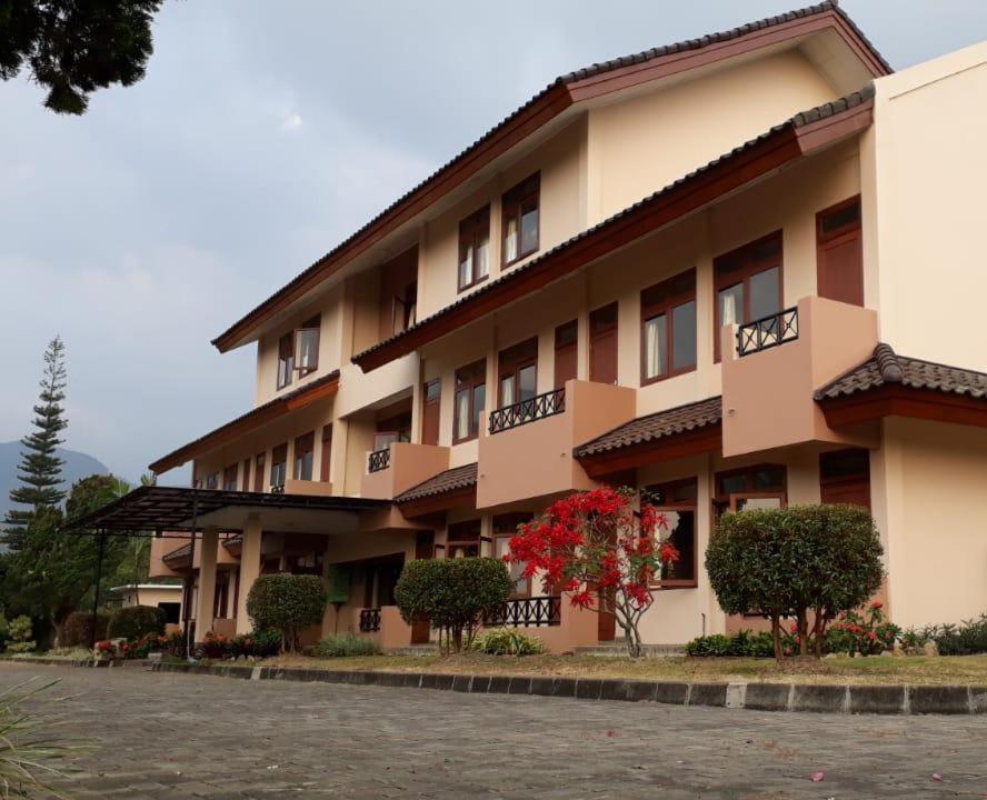 Grha Kasih Hotel Bogor Bagian luar foto